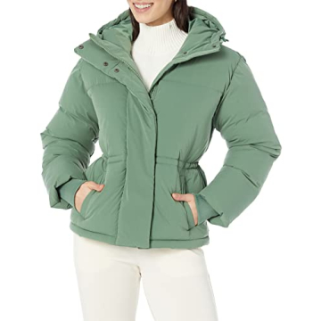 Amazon Essentials Women's Short Waisted Puffer Jacket (Available in Plus Size), Sage Green, Medium