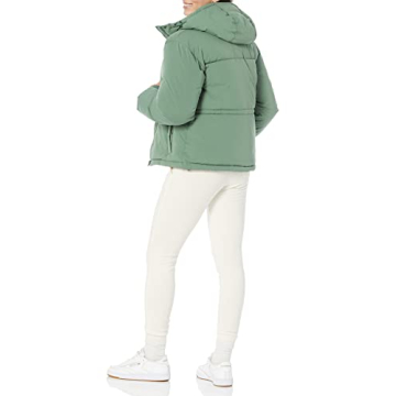 Amazon Essentials Women's Puffer Jacket in Sage Green