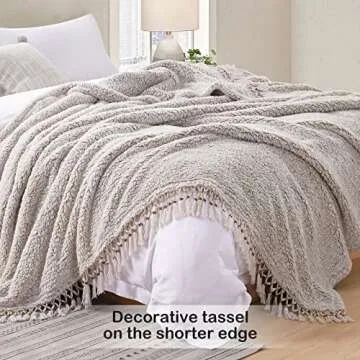 Ultra Soft Fleece Sherpa Blanket King Size,Lightweight Cozy Boho Bed Blanket with Decorative Tassel,...