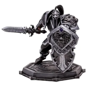 McFarlane Toys World of Warcraft Warrior/Paladin Collectible Figure