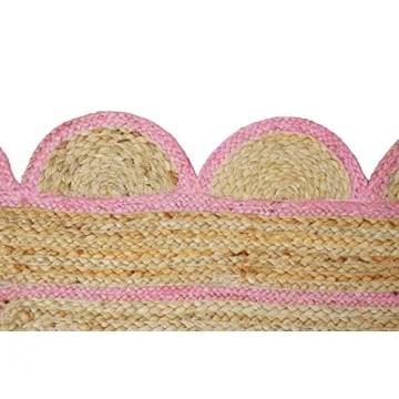 Gautam International Scallop Pattern Jute Bohemian Area Rug (4'x6', Light Pink)