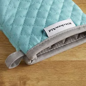 Stylish KitchenAid Asteroid Mini Mitts - 2 Count