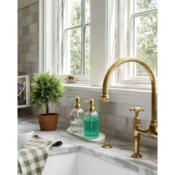 JASAI 18Oz Glass Soap Dispenser with Golden Pump for Kitchen,Refillable Liquid Hand Soap Dispenser with Vertical Stripe, Clear Soap Dispenser Bathroom for Hand soap, Dish Soap, Lotion