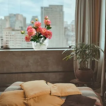 Elegant Ribbed Glass Flower Vase for Stylish Decor