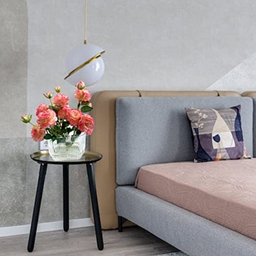 Elegant Ribbed Glass Flower Vase for Stylish Decor