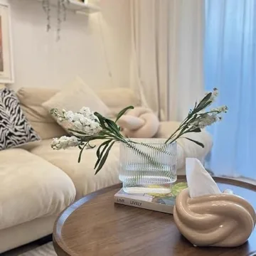 Elegant Ribbed Glass Flower Vase for Stylish Decor