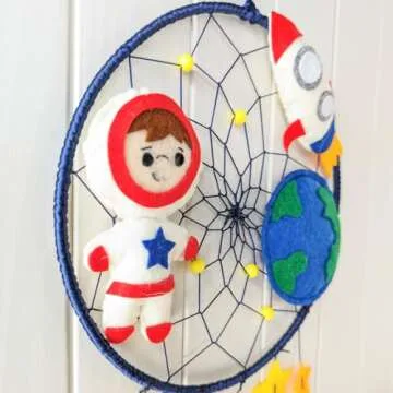 Kikiddo Astronaut Dream Catcher for Boys Bedroom or Girls Bedroom - Space Dream Catcher for Boys Room or Girls Room - Outer Space Room Decor for Boys or Girls - Space Wall Decor