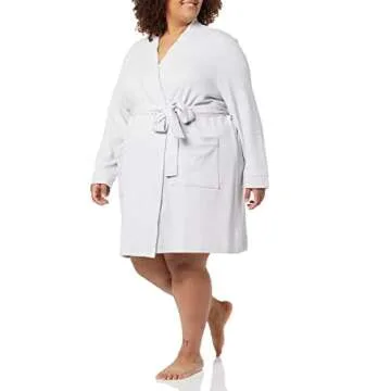 Amazon Essentials Women's Lightweight Waffle Mid-Length Robe (Available in Plus Size), Light Grey, Large