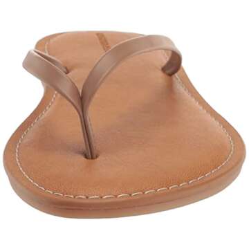 Amazon Essentials Women's Thong Sandal, Dark Brown, 6