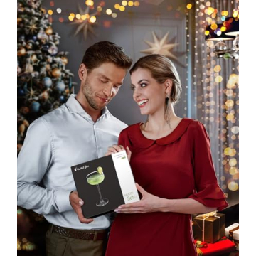 Elegant Hand Blown Coupe Glass Set for Luxurious Cocktails