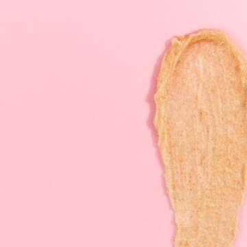 Soap & Glory Smoothie Star Exfoliating Body Scrub - Buff & Smooth Skin - Almond & Caramel Scented Body Polish - Brightening Scrub with Honey Extract + Sweet Almond Oil (300ml)