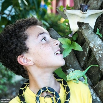 Veiled Chameleon Baby Figurine – Educational Play for Kids