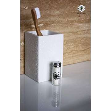 Luxury Vegan Dental Corn Floss with Refillable Glass Container | Natural Candelilla Wax | in Corn Starch Bag | Biodegradable Made with Natural Corn, Ginger and Peppermint | 1x33yards | Zero Waste