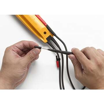 Fluke T5-600 Electrical Voltage, Continuity and Current Tester, Measures Up To 100 A Without Contact...