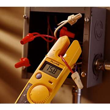 Fluke T5-600 Voltage and Current Tester - Accurate Measurements