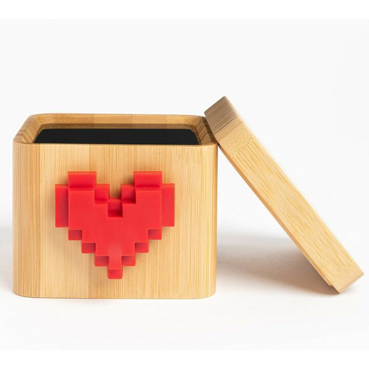 Lovebox Black & White | Unique Love Messenger