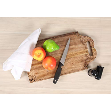 Winlay Hand Carved Mango Wood Cutting Board - 16.5x9 inch