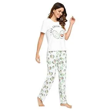 DIDK Women's Cute Cartoon Print Tee and Pants Pajama Set Avocado White X-Large