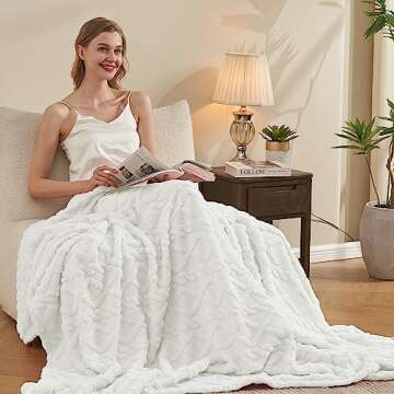 KMUSET White Fleece Blanket for Couch - Super Soft Cozy Luxury Throw Blankets for Women, Beautiful 3D Jacquard Gift Blanket for Girls, 50 x 60 Inches