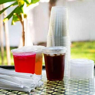 SafeWare Clear Disposable Plastic Cups 20oz with Flat Lids and Straws, Togo Disposable Iced Coffee Cups - Ideal for Party, Outdoor Picnic, BBQ, House Party, Restaurant Quality - 100 Sets