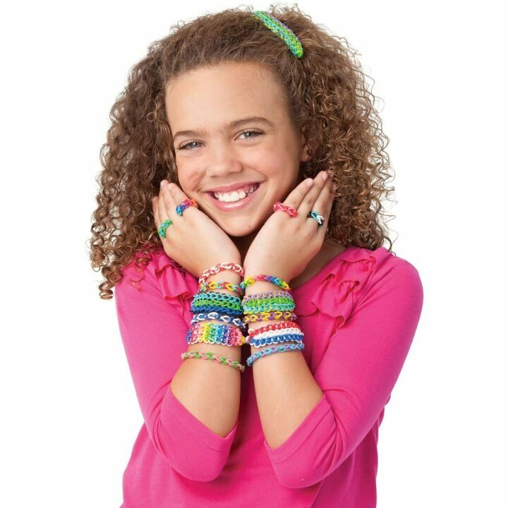 Wonder Loom Bracelet Making Kit - Creative Crafting Fun