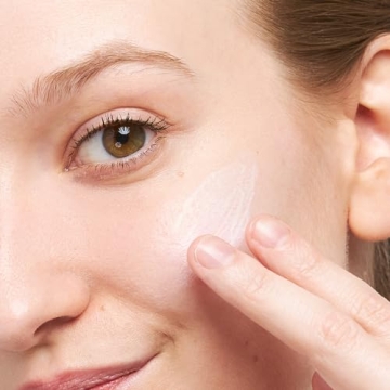 Beekman 1802 Milk Primer - SPF 35 Sunscreen & Makeup Primer