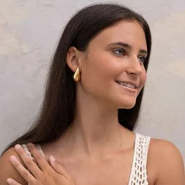 Ava Riley Chunky Gold Earrings, Medium Gold Plated -18K Plated Teardrop Earrings for Women, Chunky Silver Ear Studs Tear Drop S925 Sterling Silver Jewelry