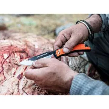 OUTDOOR EDGE 3.5" RazorLite EDC Knife. Pocket Knife with Replaceable Blades and Clip. The Perfect Hunting Knife for Skinning Deer. Gray with 6 Blades