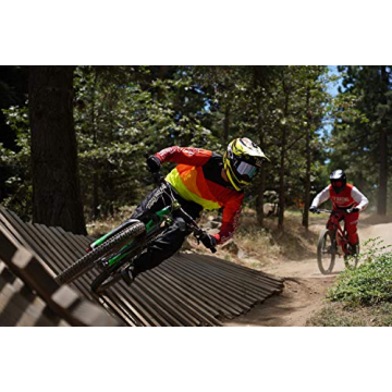 Sony Alpha 6600: Fast Autofocus & 4K Video Recording