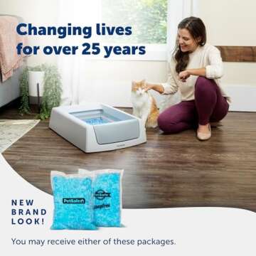 PetSafe ScoopFree Premium Crystal Litter for Cats and Kittens, Quickly Absorbs Urine, Dries Solid Waste, Eliminates Odors 5 Times Faster, (Two 4.3 Lb Bags,8.6 Lb Total), Fresh Scent