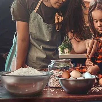 HOMEARRAY Stainless Steel Mixing Bowls (Set of 6) - Mirror finish for Easy to Clean kitchen bowls, Nesting Bowls for Space Saving Storage, Ideal For Cooking, Baking, Serving,Prepping.