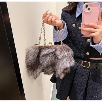 IM SNYGG Fluffy Coin Purse Trendy Faux Fur Handbag
