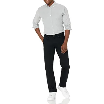 Men's Athletic-Fit Stretch Jeans in Black - 28W x 30L