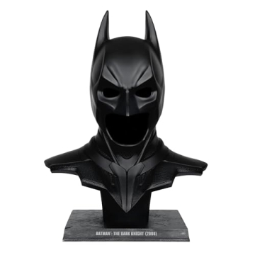 McFarlane Toys - DC Direct Batman: The Dark Knight 1:1 Scale Cowl Replica