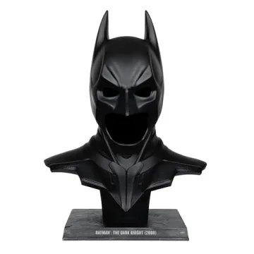McFarlane Toys - DC Direct Batman: The Dark Knight 1:1 Scale Cowl Replica