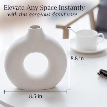 Stylish FORTIVO Ceramic Donut Vase for Modern Decor