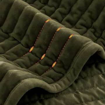 SHALALA Velvet Quilt Queen Size,Striped Bedding Set,Lightweight Velvet Comforter,Luxurious Cozy Suede Bedspread and Coverlet with Soft Brushed Microfiber Back for All Season(Army Green,Full/Queen)