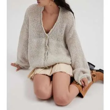 Chic Women’s Lightweight Fall Cardigan V Neck Sweater