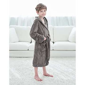 Kids Robe Children's Winter Soft Plush Hooded Outdoor Bath Robe with Pockets,Grey,XL
