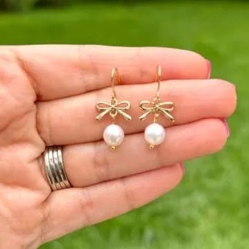 FASHEWELRY 20Pcs Alloy Bowknot Charms Links Light Gold Bow Connector Pendants Jewelry Connectors with Double Loops for DIY Earrings Necklaces Bracelets