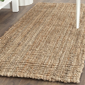 SAFAVIEH Natural Fiber Runner Rug for Chic Interiors