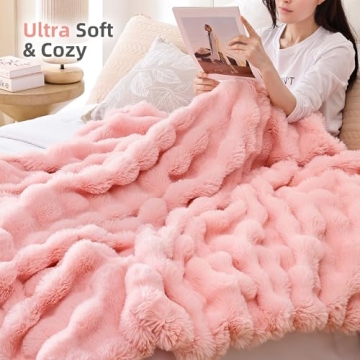 Smoofy Faux Fur Blanket - Cozy Soft Blush Pink Throw Blanket