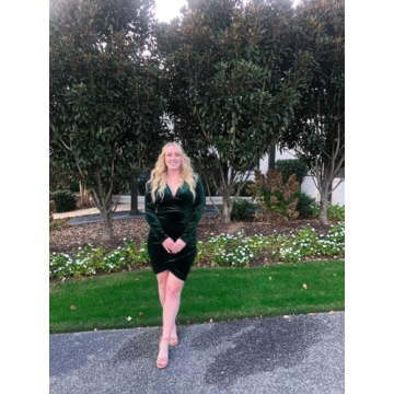 Emerald Green Velvet Dress for Women - Elegant & Stylish