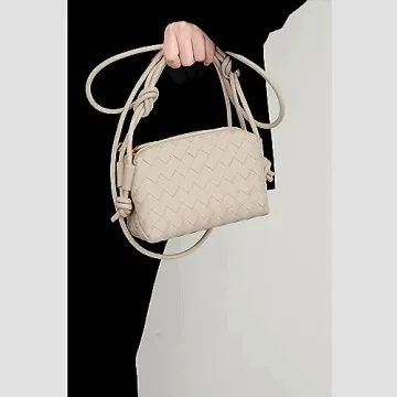 Stylish Woven Crossbody Bag for Women - Versatile & Chic