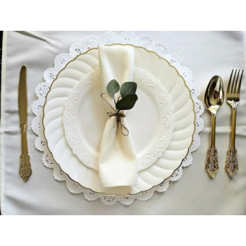 Elegant Plastic Disposable Plates for Any Occasion