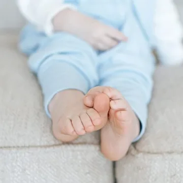 HALO Big Kids Sleepsack Lightweight Knit Wearable Blanket, TOG 0.5, Blue, 2T-3T