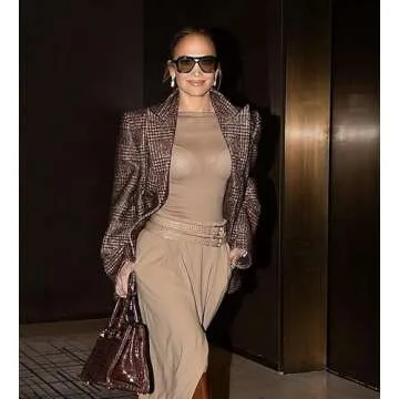 VANLINKER Retro 70s Square Aviator Sunglasses Womens Men Trendy Polarized Vintage Shades VL9768 Burgundy Frame Brown Lens