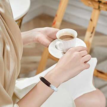 GOOJIDS Bamboo Tube Bangles Bracelet Chunky Curved Stacking Clear Acrylic Colorful Beads Stretchable Friendship Gold Bracelets Gift For Women (N-Gold Disc&Gray Tube)