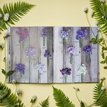 Floret Farm’s A Year in Flowers Guide for Floral Design