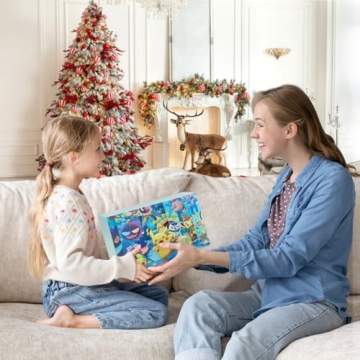 Christmas Advent Calendar with Collectible Dolls 2024